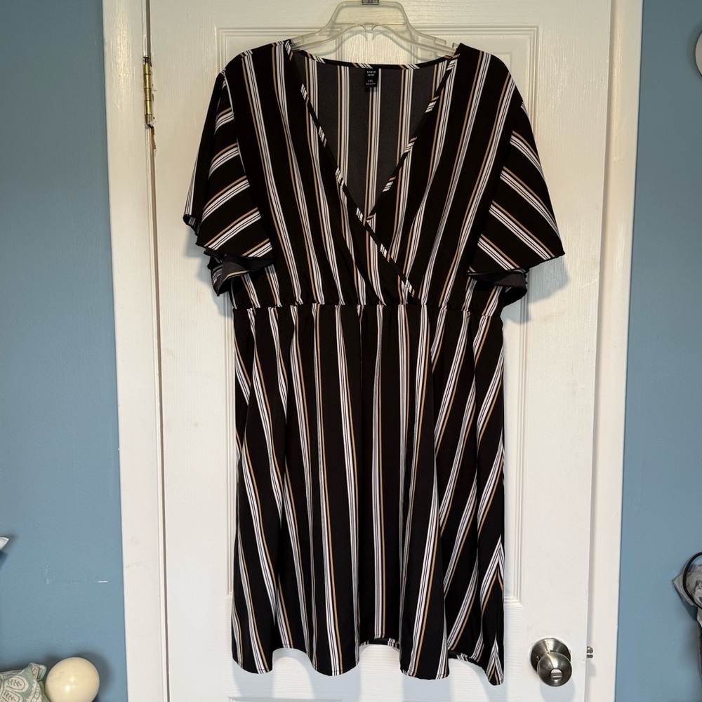 SHEIN Black and White Striped Mini Dress